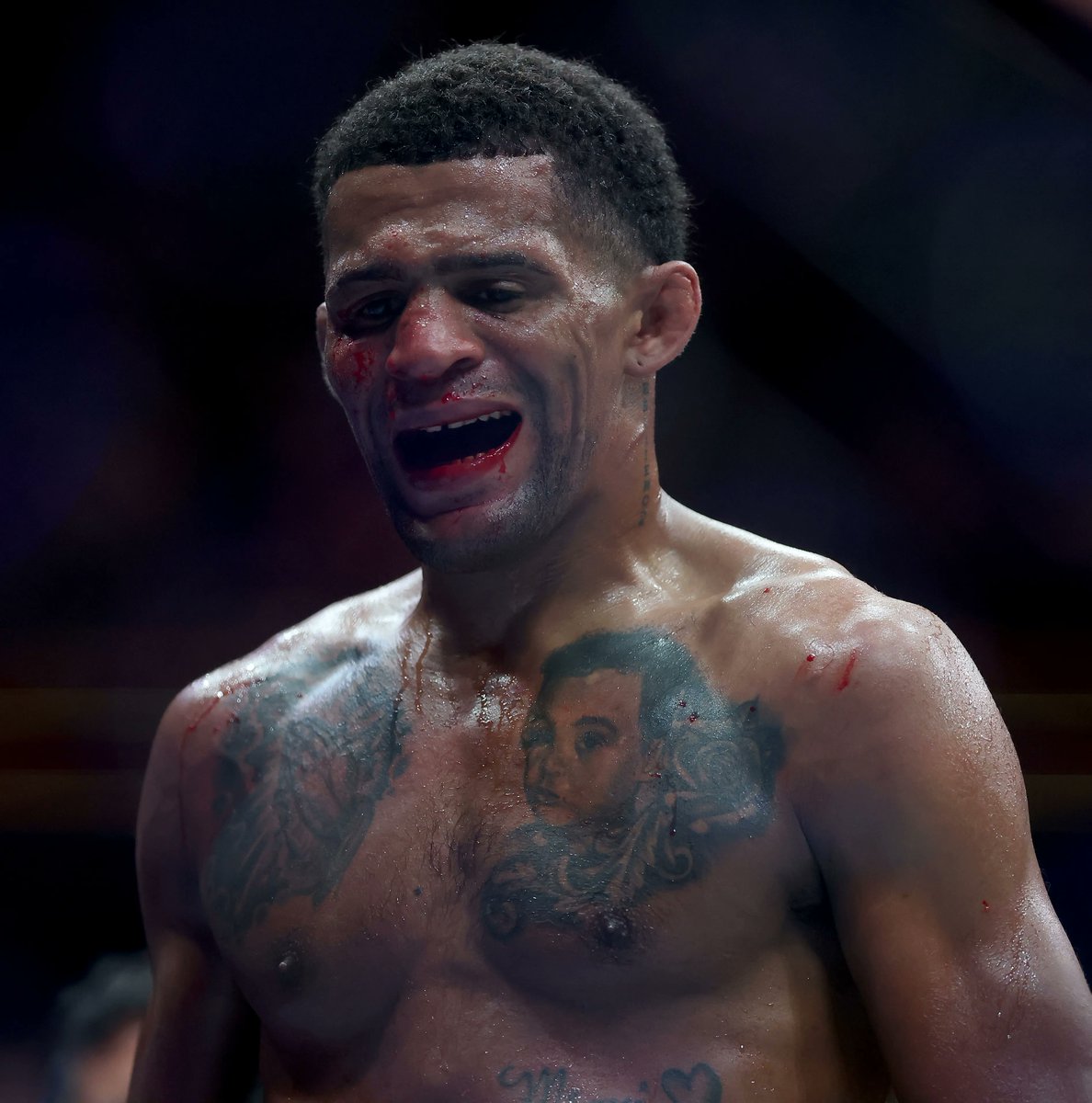 🚨
Patchy Mix 🇺🇸 a été contrôlé positif à un test antidopage effectué après son combat contre Magomed Tiger au Bellator Paris 2024.

La FMMAF a décidé de transformer sa victoire en défaite.

( source : <a href="/tapology/">Tapology</a> )