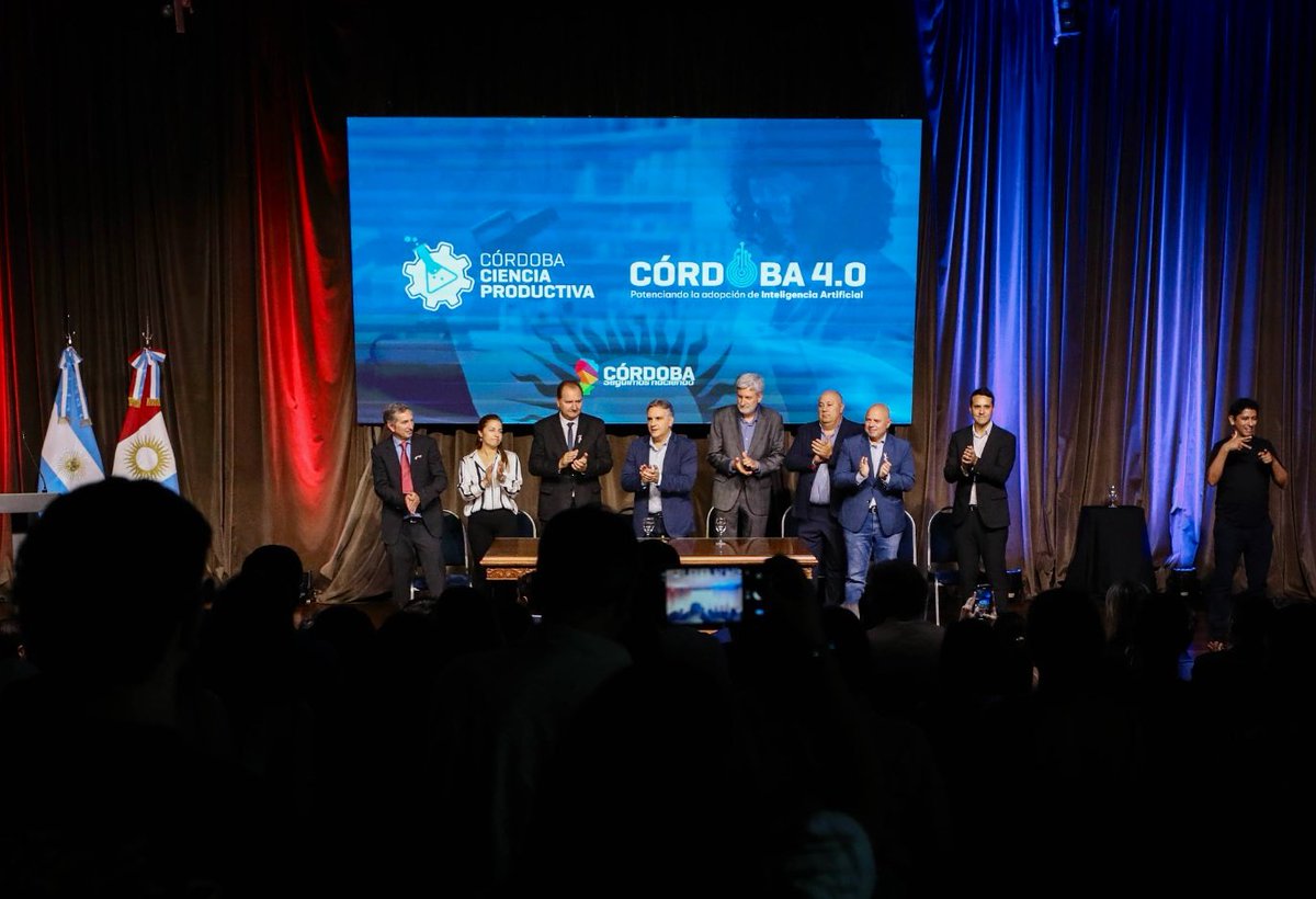 Gobierno de Córdoba (@gobdecordoba) on Twitter photo #Ahora | En el Centro Cívico del Bicentenario, el gobernador <a href="/MartinLlaryora/">Martín Llaryora</a> preside la firma del convenio para la creación del Centro de Estudios, Investigación y Transferencia (CEIT), que tiene como objetivo la consolidación de un sistema científico-tecnológico articulado con #Ahora | En el Centro Cívico del Bicentenario, el gobernador <a href="/MartinLlaryora/">Martín Llaryora</a> preside la firma del convenio para la creación del Centro de Estudios, Investigación y Transferencia (CEIT), que tiene como objetivo la consolidación de un sistema científico-tecnológico articulado con