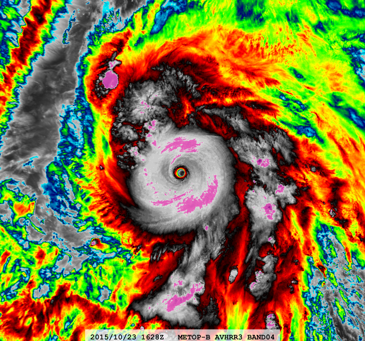 zeb199818's tweet photo. Hurricane #20L #Patricia 10-year Anniversary
Satellite: #METOPB #AVHRR3
Channel : B01 (0.63 µm) / B04 (10.8 µm) 1.1 km
Time : 2015/10/23 1628Z
Eye Temp : 23.83 °C
CPA : ~410 km
Aircraft Observation :
1733Z 883mb/45kt FL 192KT https://t.co/M8wf4i8EqW