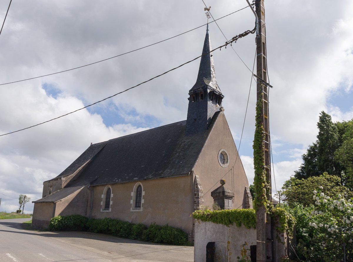 🚨⛪ ALERTE | À Quelaines-Saint-Gault, la municipalité prévoit de DÉTRUIRE l’église Saint-Gault pour la REMPLACER par un jardin du souvenir ESTIMÉ À 130.000€.