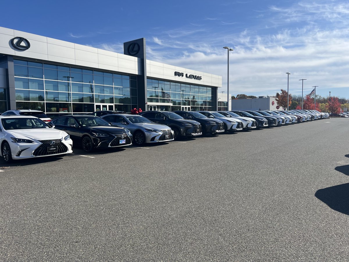 DanversLexus's tweet image. Perfectly lined up ready for Fall sales event at Ira Lexus!!
#iralexus#sales