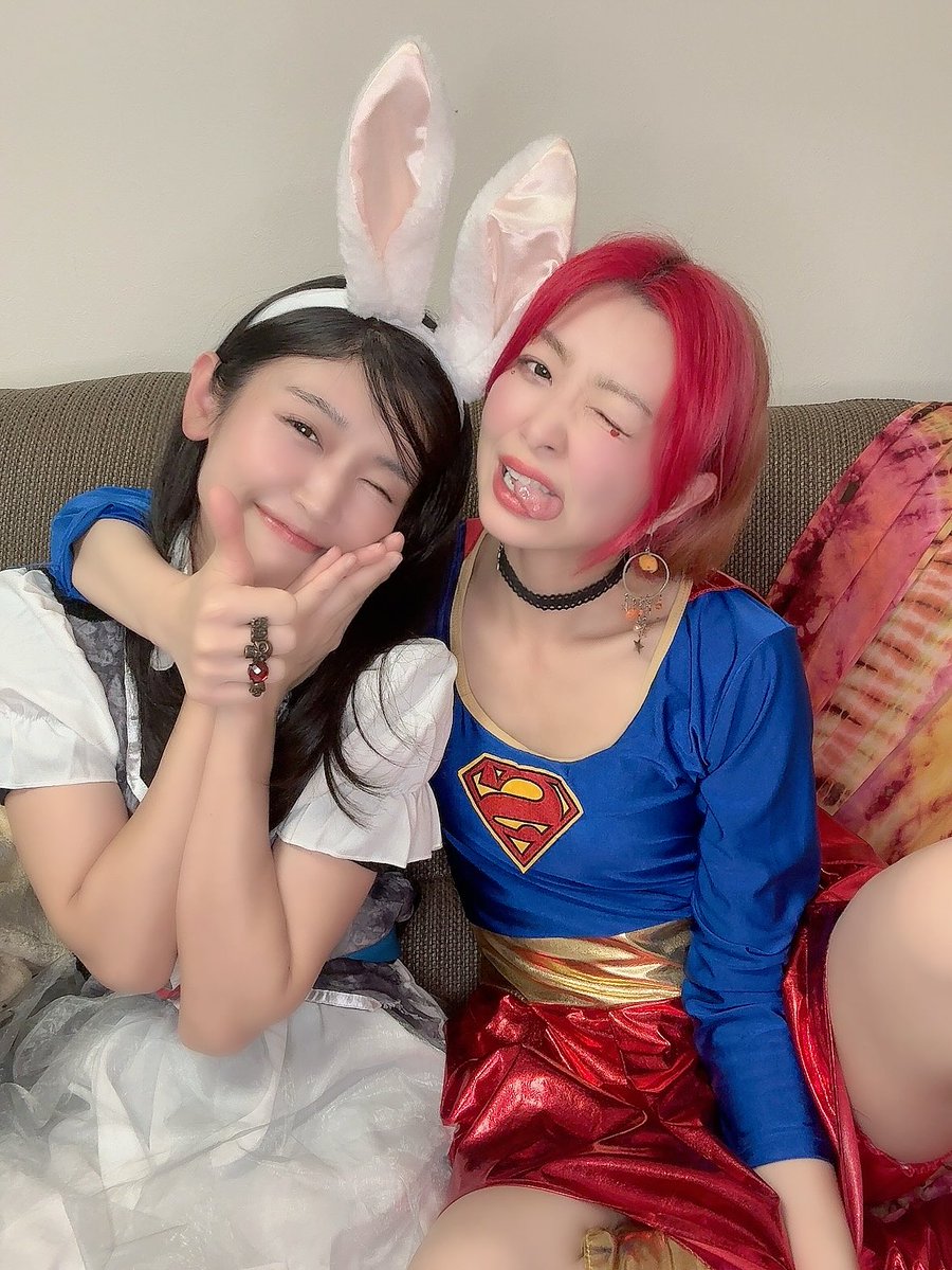 宇沙木ゆき🐰🩰USAKI YUKI❤️Venus Parfait (@yukkorock) on Twitter photo ねぇ…あなたの癖(へき)は…なんですか…?
いつからKISSは出来ますか…?
大人の人形の展示会…知ってますか?
ラバーフェチですか?
申し訳ないけどアーカイブでも超面白いと思うよ見て欲しい😂💙❤️
特にイツメンだと思ってる君にオススメ赤裸々すぎ
🎫premier.twitcasting.tv/norizoyukkoro/…
<a href="/norizoyukkoro/">のりぞぉandゆっころ@ツイキャス</a> ねぇ…あなたの癖(へき)は…なんですか…?
いつからKISSは出来ますか…?
大人の人形の展示会…知ってますか?
ラバーフェチですか?
申し訳ないけどアーカイブでも超面白いと思うよ見て欲しい😂💙❤️
特にイツメンだと思ってる君にオススメ赤裸々すぎ
🎫premier.twitcasting.tv/norizoyukkoro/…
<a href="/norizoyukkoro/">のりぞぉandゆっころ@ツイキャス</a>