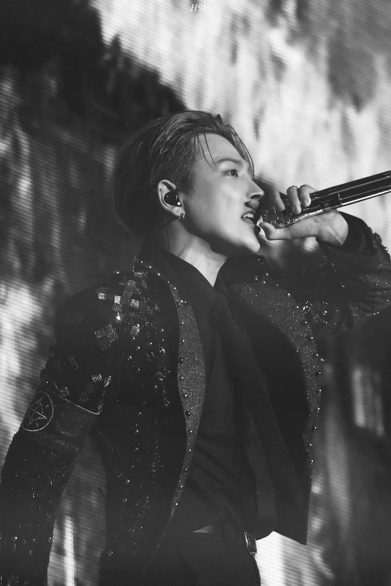 7년후
무대에서 항상 밝게 빛나 ⊹ ࣪ ˖

#에이티즈_7주년_항해는_계속된다
#7_years_with_ATEEZ