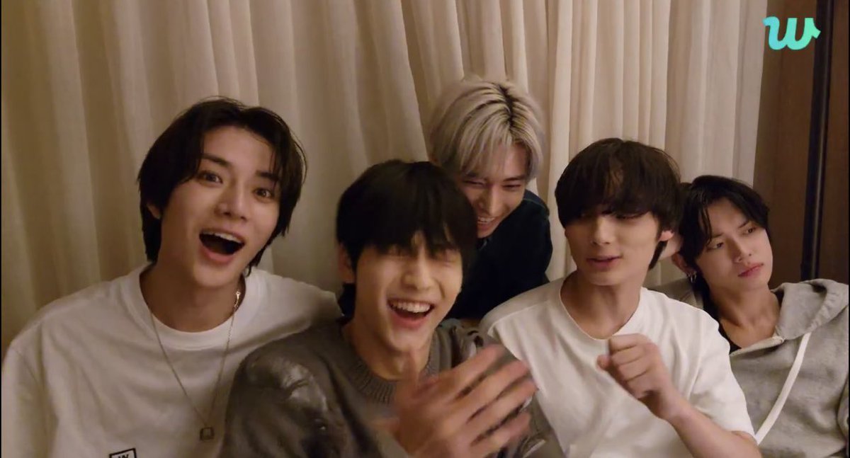 mymusetxt's tweet image. i vote for #tomorrowxtogether #2025MAMAVOTE