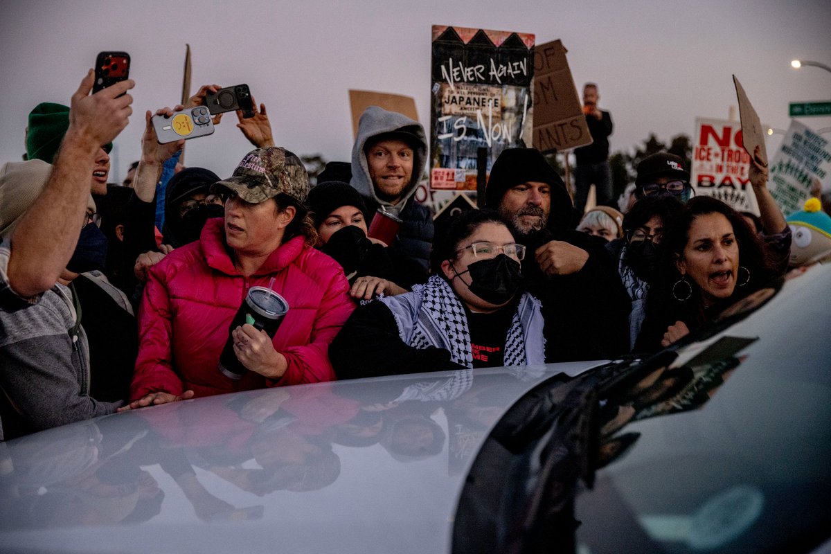 San Francisco Chronicle tweet media