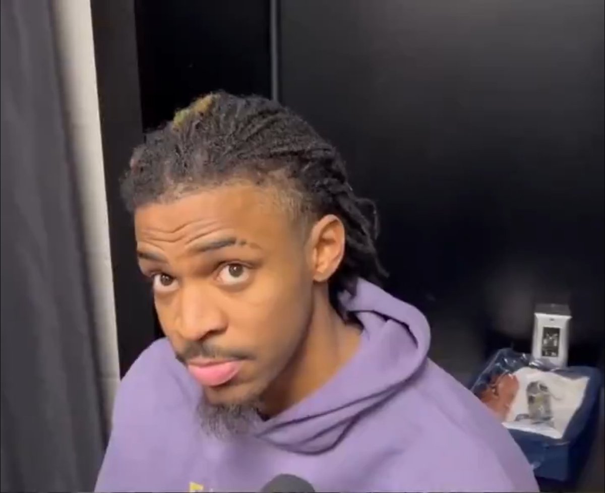 AmazonDF's tweet image. Am i hearing a class action lawsuit to recover all my lost parlays