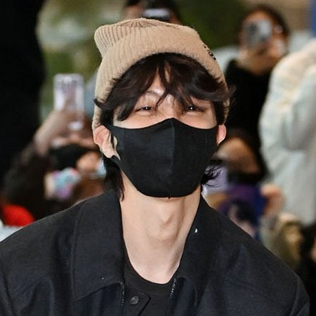 uarmyvibe's tweet photo. I vote #jhope for #2025MAMAVOTE https://t.co/SBNQ5B0cre