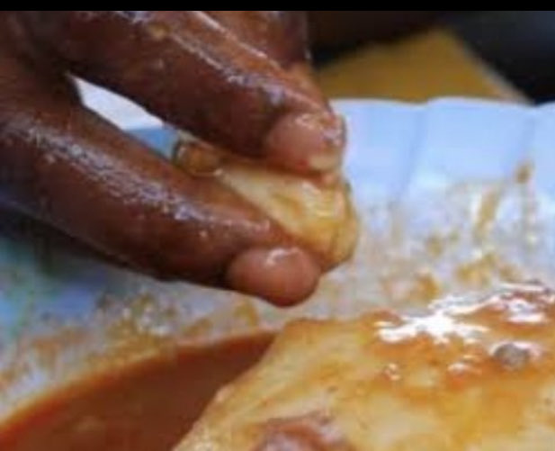 LittleGaleSq's tweet image. If your hands have ever looked like this (color first, saturation level second) you gotta go.