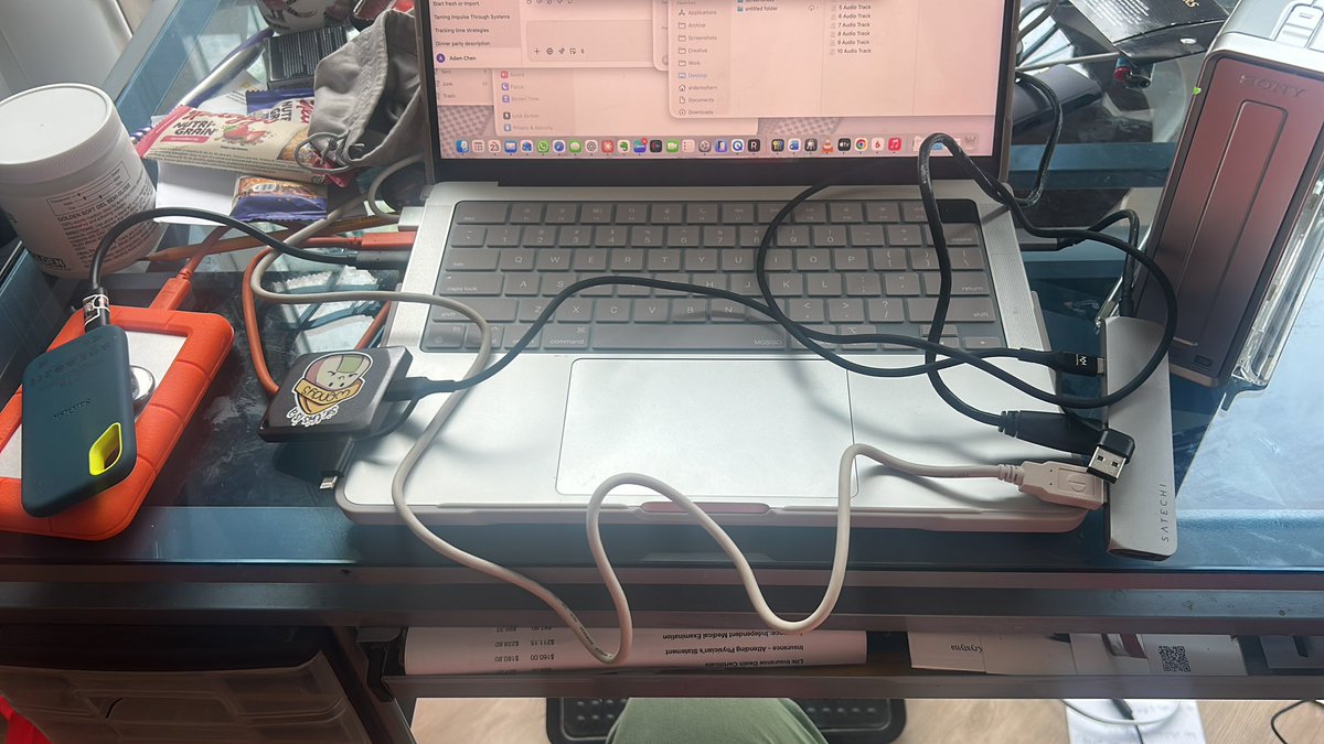 adamchenchew's tweet image. New laptop means backup reboot bonanza