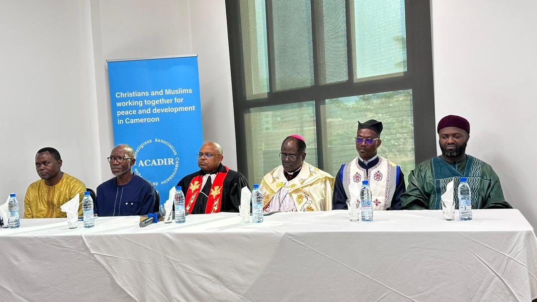 UN_Cameroon's tweet photo. Religious leaders from the CMR Asso. for #Interfaith_dialogue, #ACADIR have prayed for peace & called on Cameroonians to build & preserve peace during and after elections. #UNCMR RC, @IssaSanogoUN & @PNUDCameroon ResRep, @ciowela attended the ecumenical 🙏🏽 service in Y’de. https://t.co/ZLmzyh93SU