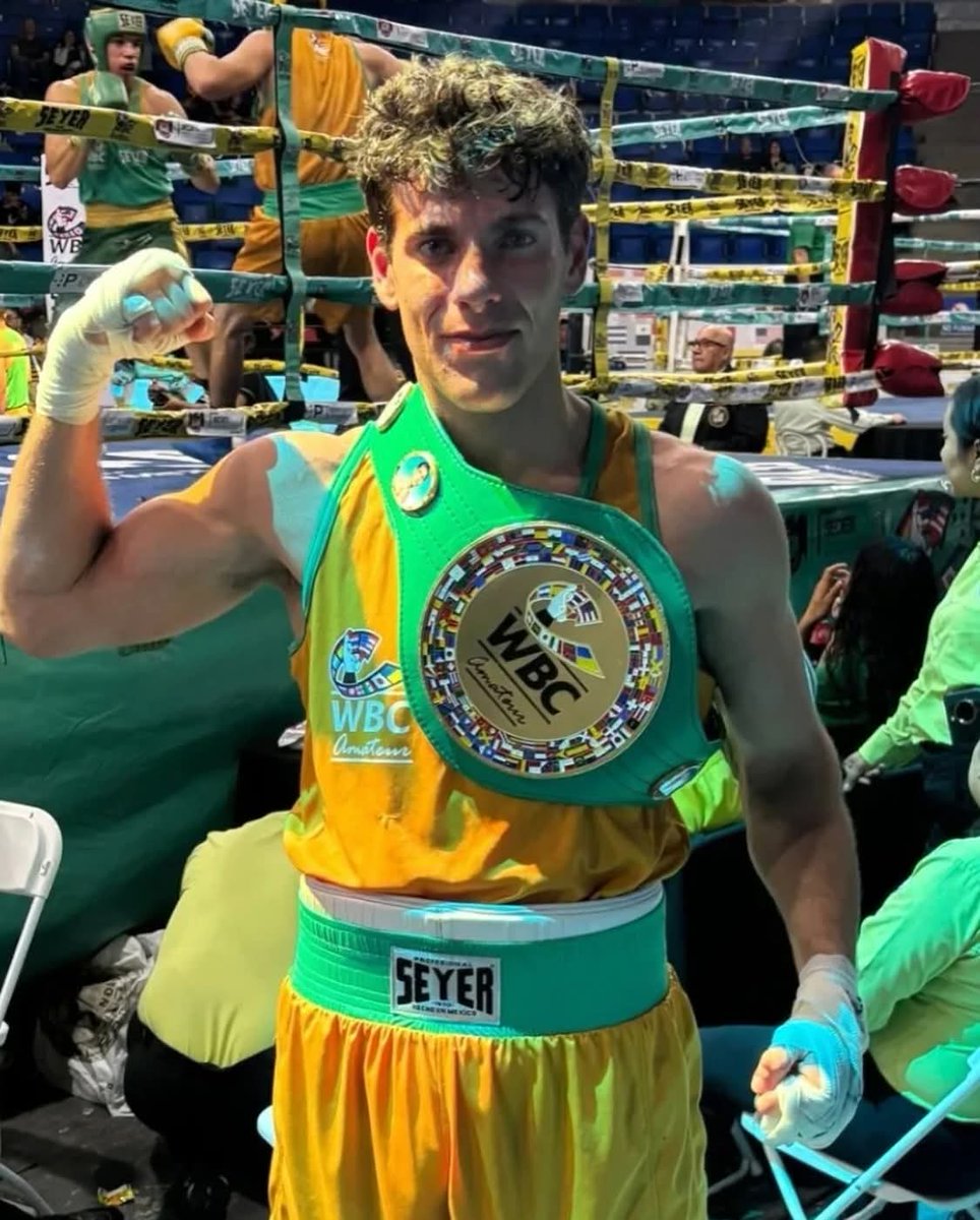 idendeportiva's tweet photo. #Boxeo
Destacada actuación 🇦🇷 en el Torneo Mundial Amateur del Consejo Mundial de Boxeo (WBC) en Tijuana 🇲🇽
🏆Fernando Bahhouri
🏆 Fabricio Verón
🏆 Alicia Espínola
🏆 Tatiana Daglio
🏆 Lautaro Martínez
🥈Matías Segura
🥈Tatiana Flores
Info @cercadelring
#BoxeoARG https://t.co/PBTe6T41Kk