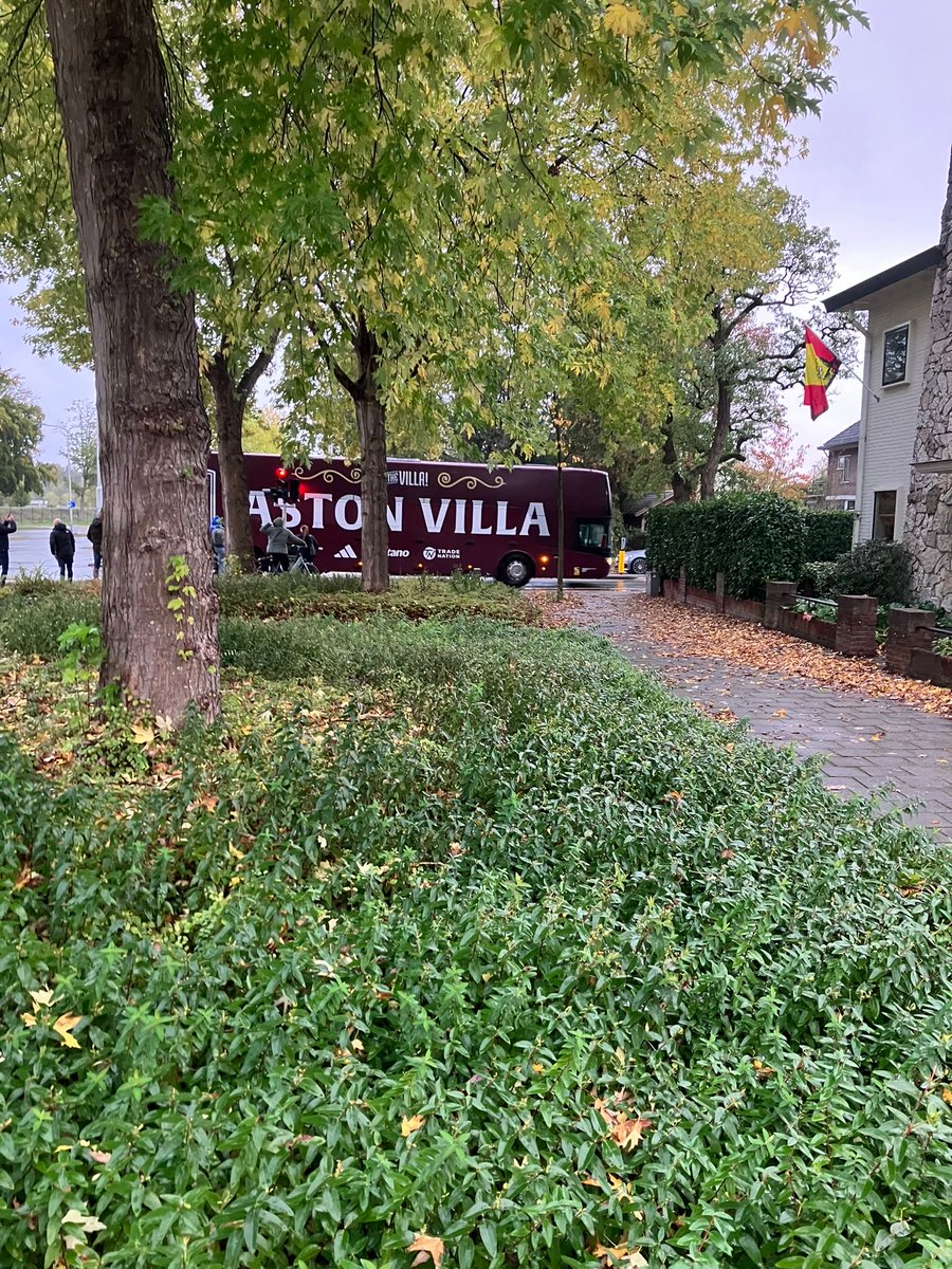 Welkom in #Deventer!! 🔴🟡