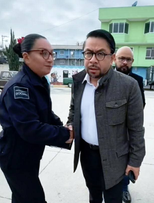 PuntoMedioEdo's tweet image. 🚨📈🚛 #Imparable, el #robo a #transportistas en #Izcalli; registró otro #récord histórico al #crecer 66 por ciento en septiembre.

* Parece estar #fracasando el millonario sistema de patrullaje con #drones y #alarmas.

🤳🏻 Más información ⬇️
facebook.com/share/p/1A2c4C…