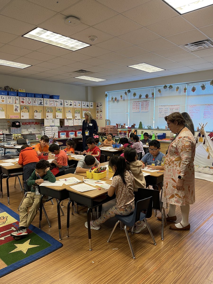 cynthia_urteaga's tweet image. TABE 2025 visits Carolyn G. Bukhair  Elementary @TA4BE @CBEBears