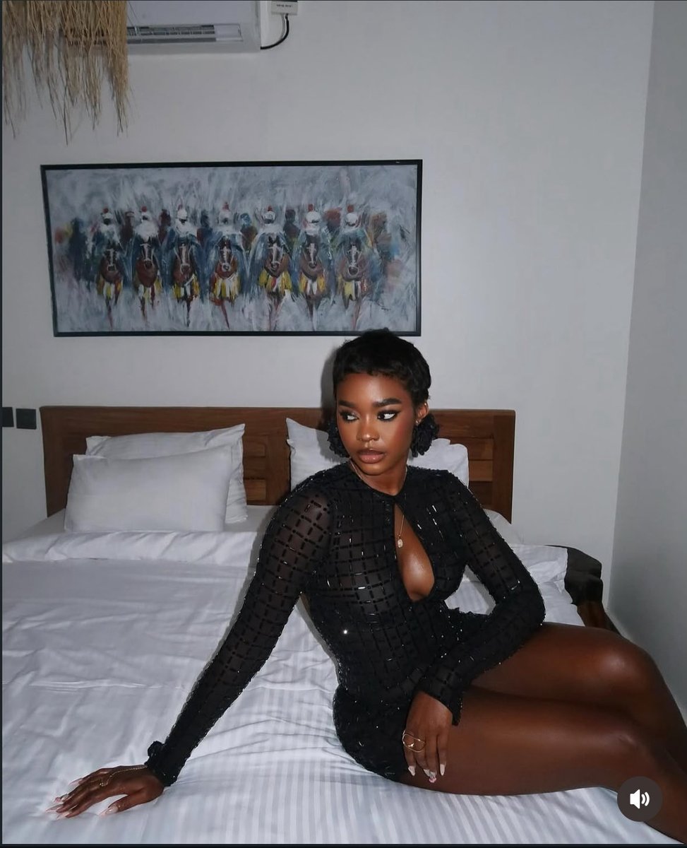 theNETng's tweet photo. To the fashionista of the 10/10 season, we @theNETng wish @dede_ashiogwu a happy 24th birthday. Have a swell celebration 🎂🥳

#BBNaija https://t.co/qddv8tnmLf