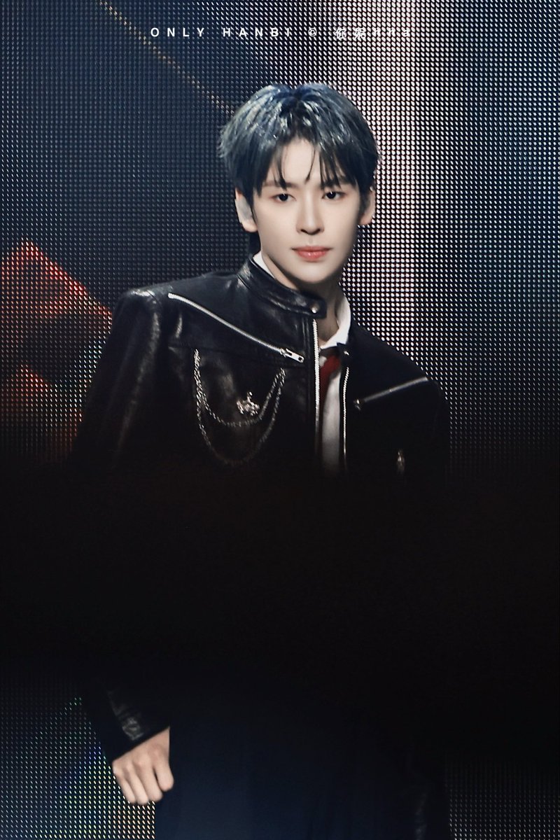 ninihha_hanbi's tweet photo. 한비야 생일축하해🩵
#SHINING22_한비존재만으로_행복해         
#이한비_함께하는_첫생일
#HAPPY_HANBI_DAY https://t.co/MAPZYfV7hd