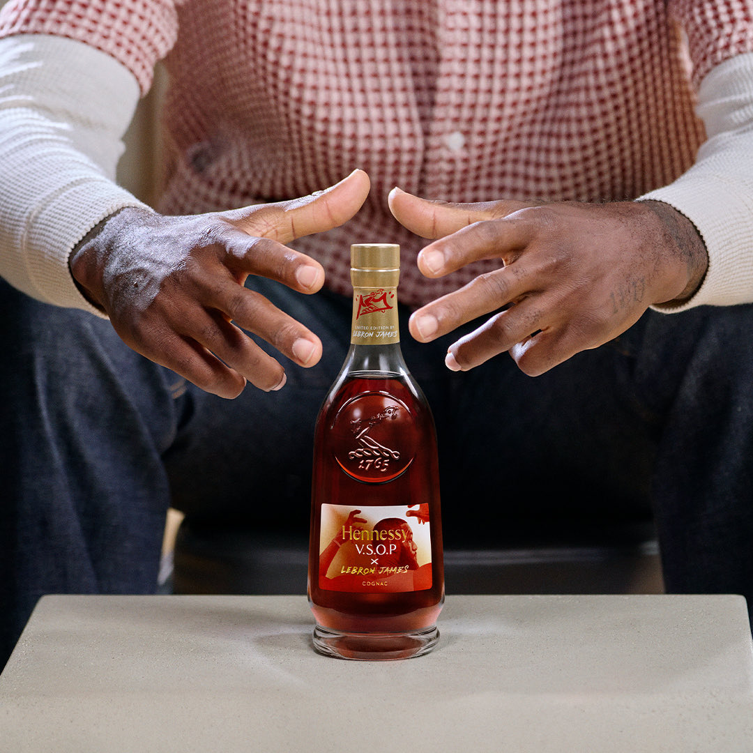 LVMH's tweet image. Maison @Hennessy and global icon LeBron James present the Hennessy V.S.O.P Limited Edition by LeBron James.
 
Learn More: lvmh.com/en/news-lvmh/h…
 
#LVMH #Hennessy
 Please drink responsibly.