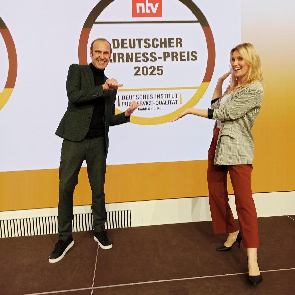 DISQ Deutsches Institut für Service-Qualität tweet media