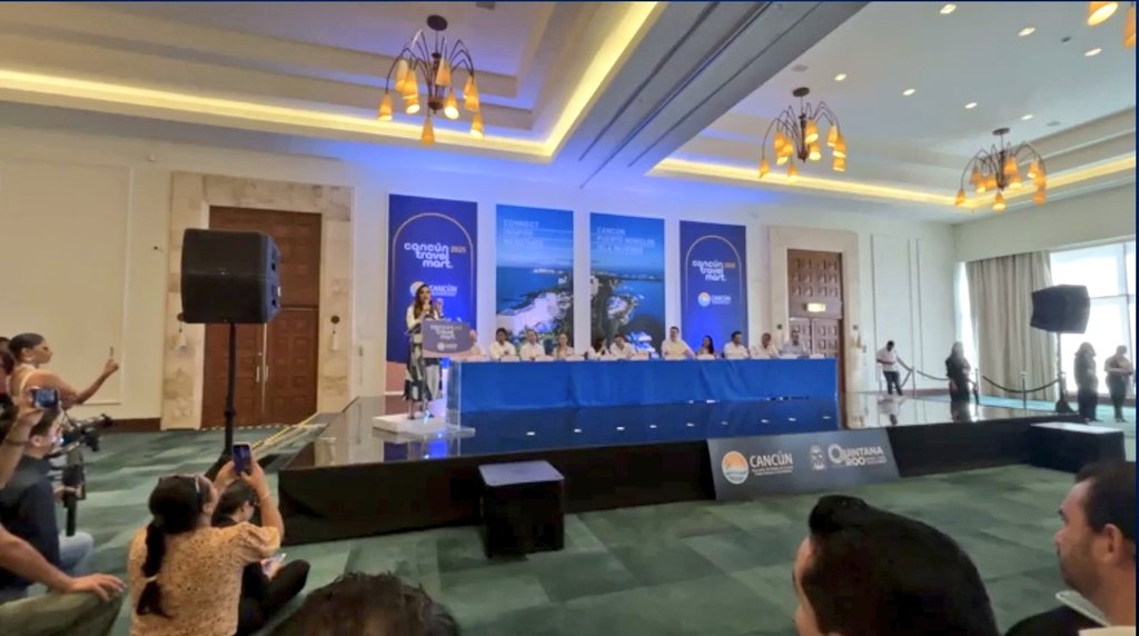 #CancunTravelMart2025 | Inicia ceremonia de inauguración de <a href="/CancunTrvlMart/">Cancun Travel Mart</a> es su edición 2025 con la distinguida presencia de <a href="/MaraLezama/">Mara Lezama</a> <a href="/GobQuintanaRoo/">Gobierno Quintana Roo</a>, quien destaca el gran potencial turístico del #CaribeMexicano y su amplia conectividad aérea con prácticamente todo el mundo