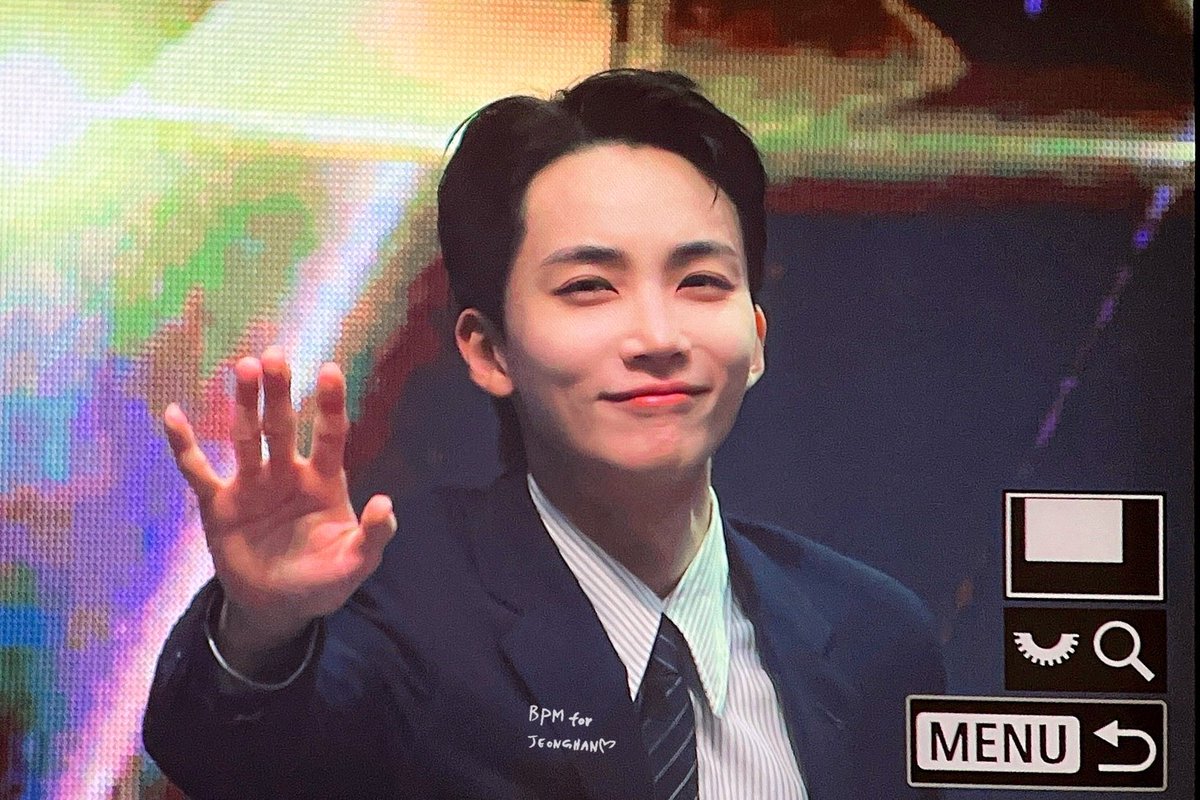 hime1004_'s tweet image. his reassuring nods and expression never changed😭😭😭 ilysm yoon jeonghan!!!!
#SEVENTEEN #2025MAMAVOTE