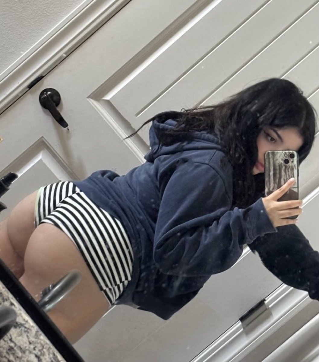 I want to do it until my throat memorizes every vein 💔