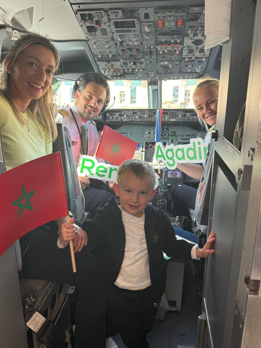transaviaFR's tweet image. Un aller simple vers le soleil ! ☀️🇲🇦
Découvrez en images l'inauguration de nos 2 nouvelles lignes :

Montpellier ✈️ Agadir
Rennes ✈️ Agadir

Merci aux équipages 💚