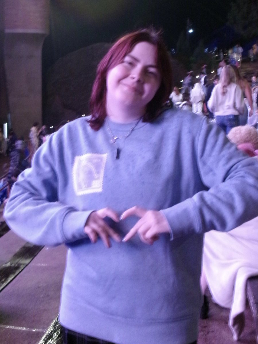 dyl 💭 tweet media