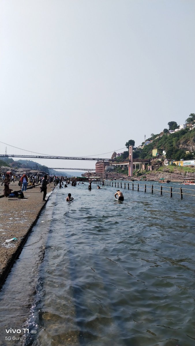 Codewith_Guru's tweet image. 🏡 #Omkareshwar 🕉️🕉️🙏 
#vacation #Diwali