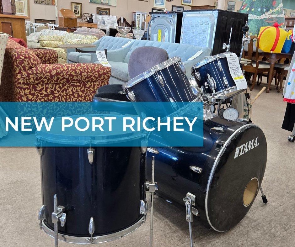 LT_Thrift's tweet image. The exciting MYSTERY DISCOUNT SALE is happening now at all locations! Save 30, 40 or event 50% off your ENTIRE purchase! 10/23-10/25

𝑆𝑜𝑚𝑒 𝑒𝑥𝑐𝑙𝑢𝑠𝑖𝑜𝑛𝑠 𝑚𝑎𝑦 𝑎𝑝𝑝𝑙𝑦.  #thrift #thriftingcommunity #hospicethrift