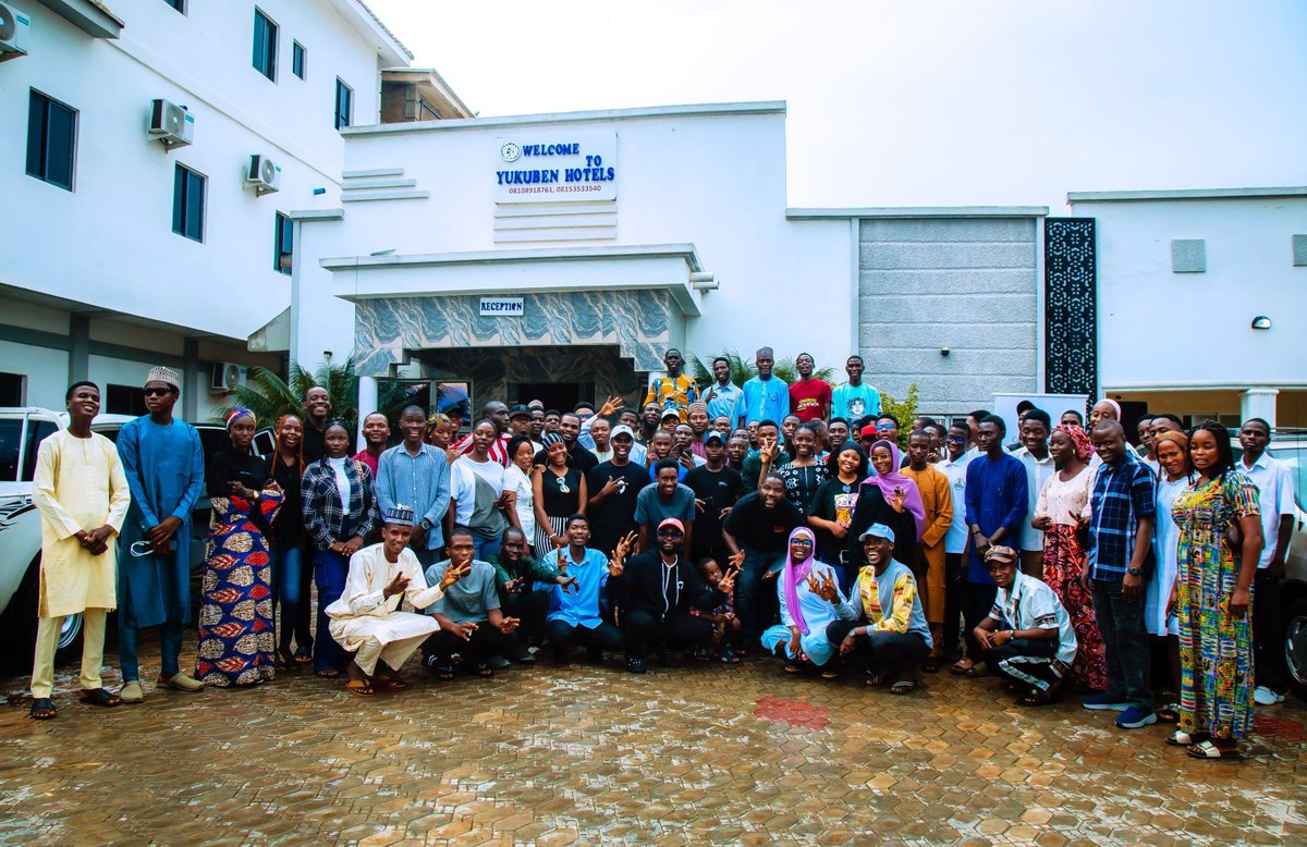 code's tweet image. In Copenhagen, Jalingo, Cape Town and Johannesburg, vibrant communities hosted Dev Days full of energy, learning, and real-world coding experiences. 🌍💻