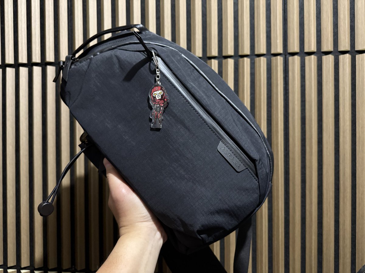 Eza Hazami - ハザミ。エザ tweet media