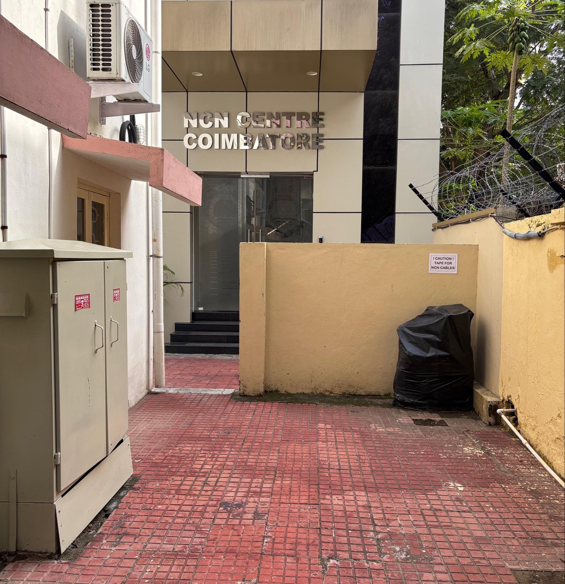 #SpecialCampaign5.0 highlights!

At #INSAgrani, dedicated efforts by service personnel in scrap clearance and regular cleanship transformed spaces into clean, efficient areas — reaffirming commitment to a greener #SwachhBharatMission ♻️
#SHS2025 #Swachhotsav