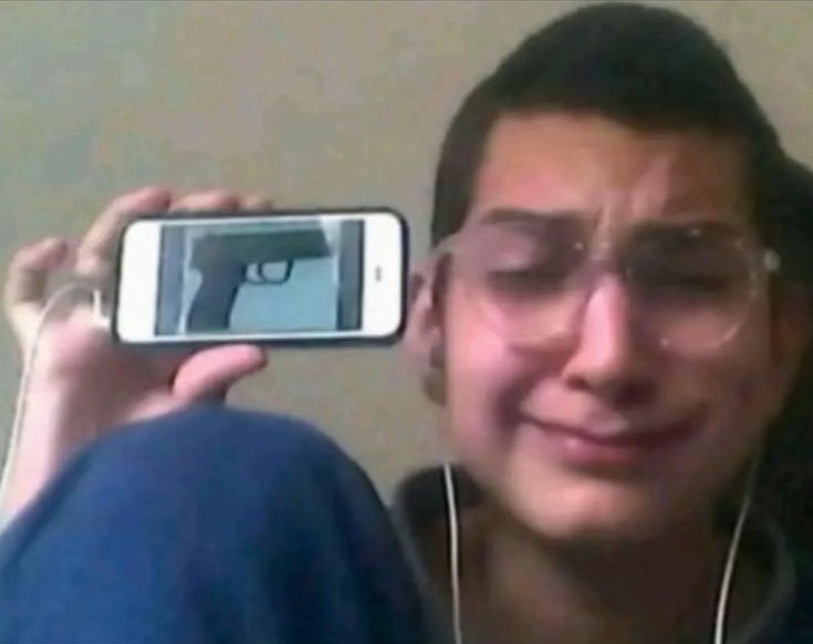 Odio ser de bahía blanca saquenme de aqui (se inundo mi barrio.)