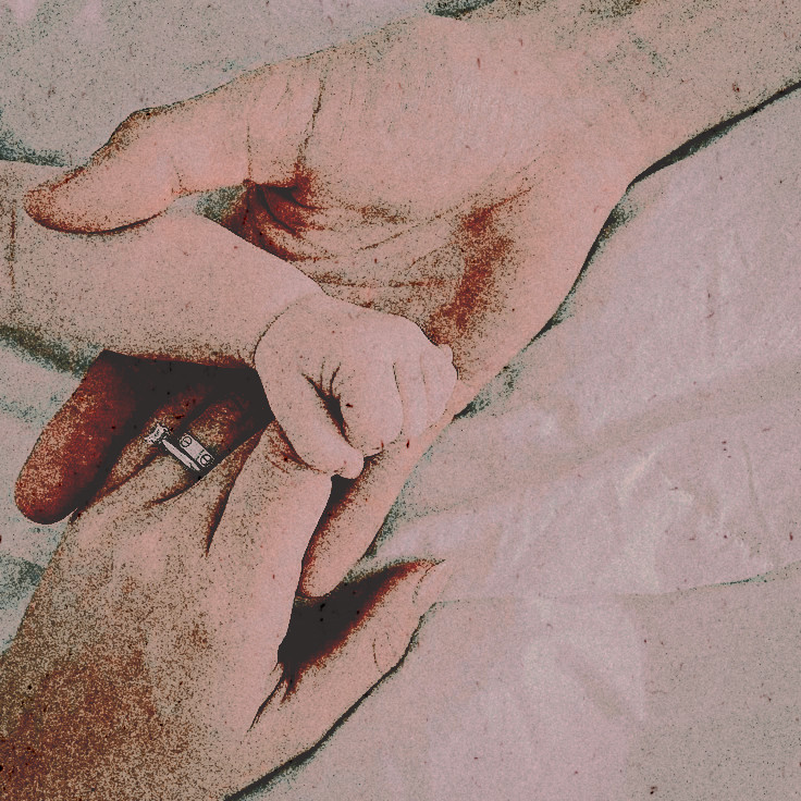Y0URE1NMYM0VIE's tweet photo. 𝘢𝘯𝘥 𝘵𝘩𝘦𝘯 𝘵𝘩𝘦𝘳𝘦 𝘸𝘦𝘳𝘦 𝘵𝘩𝘳𝘦𝘦. welcome home, baby 𝒂𝒍𝒊𝒄𝒆. mom and dad are so happy to finally meet you. https://t.co/OXHpTz0PES