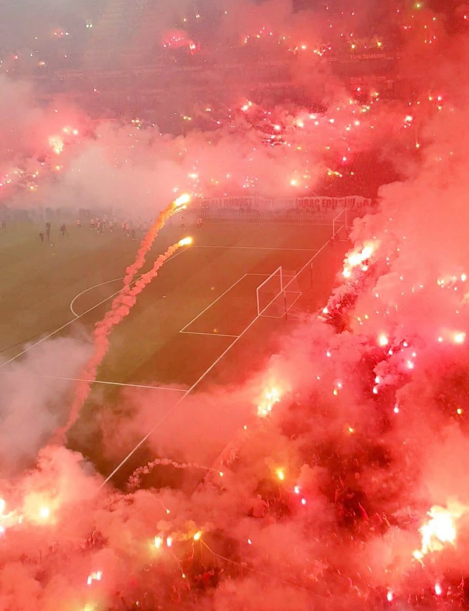 AVRUPA BASINI CEHENNEM DER ÇEKEMEYENLER FAKE ISLIK DER.

ÖZENECEKSİNİZ ÇÜNKÜ BAŞKA ÇARENİZ YOK.