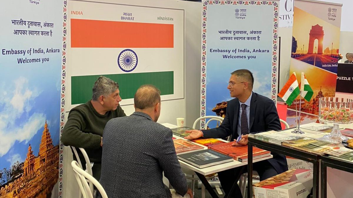 TIMELESS INDIA

Glimpses of India’s participation in day 2 of the International Antalya Tourism Fair (ATF25 Türkiye) being organised by <a href="/atfturkiye/">International Antalya Tourism Fair</a> 

.

<a href="/atfturkiye/">International Antalya Tourism Fair</a> Tarafından düzenlenen Uluslararası Antalya Turizm Fuarı’nın (ATF25 Türkiye) 2. Gününden Kesitler:

<a href="/MEAIndia/">Randhir Jaiswal</a>