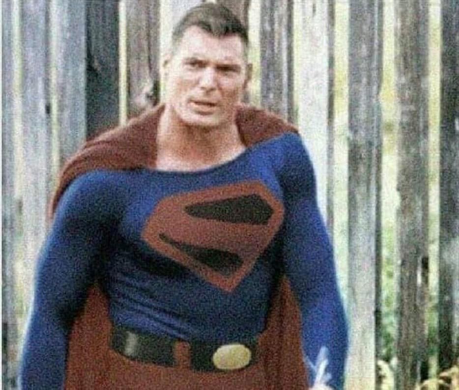 Alex Ross tweet media