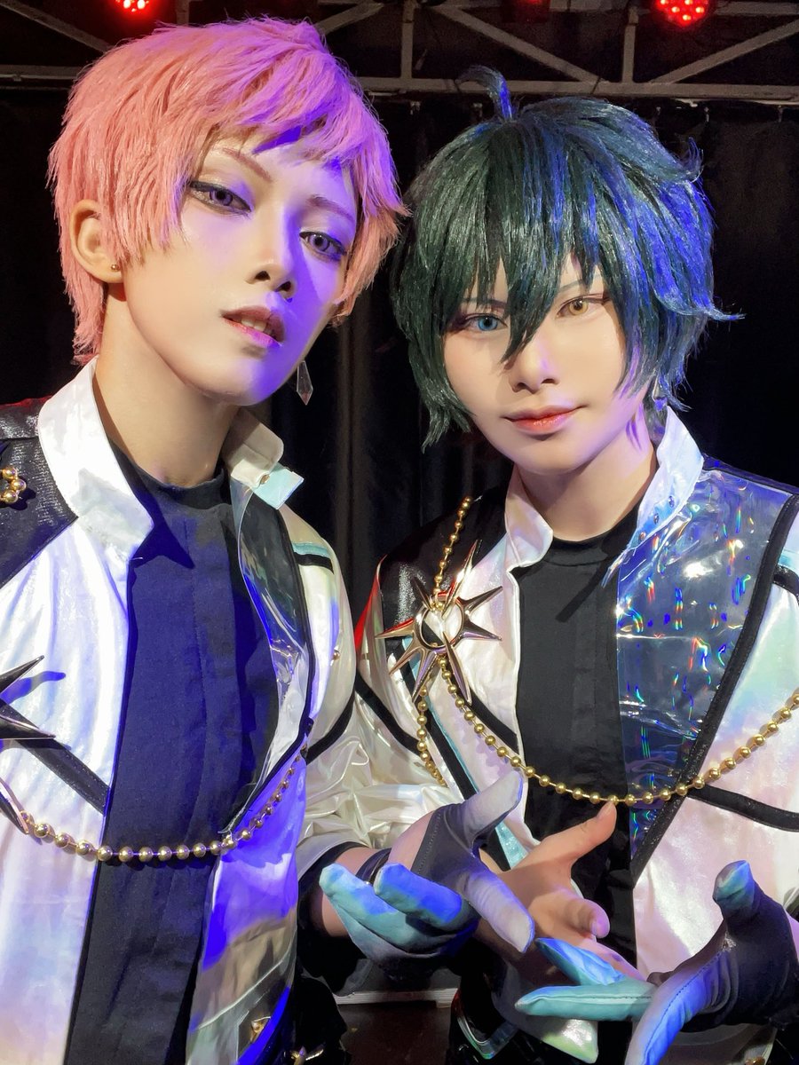 IceTea_Coser's tweet photo. Valkyrie’s Limit Break Dreamers photosession with @picchancos ✨🩷💚 https://t.co/3NywPvxfWv