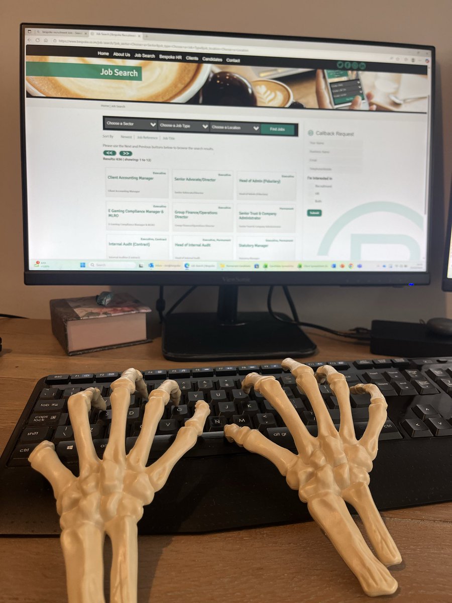 Getting Halloween ready 🎃 👻 #IOM