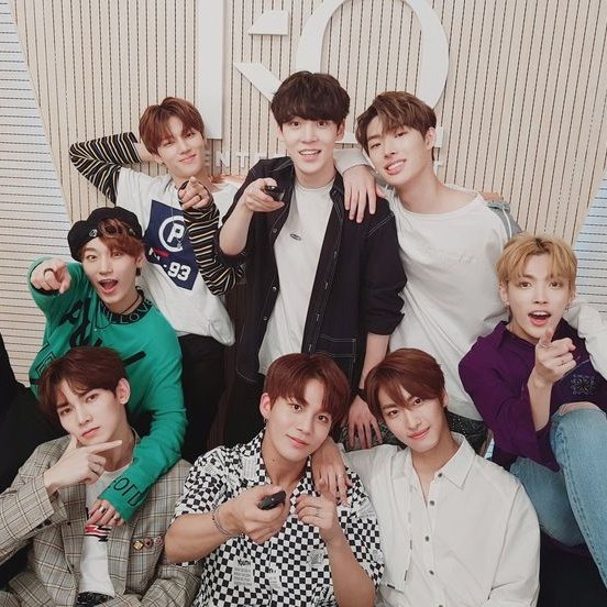 nglncrrt's tweet photo. Thanks you ateez for being a part of my journey.
I love you so much my 8 pirates 🩷

#에이티즈_7주년_항해는_계속된다
#7_years_with_ATEEZ #A_TO_Z
#ATEEZ #에이티즈 @ATEEZofficial https://t.co/I79UBp8lKX