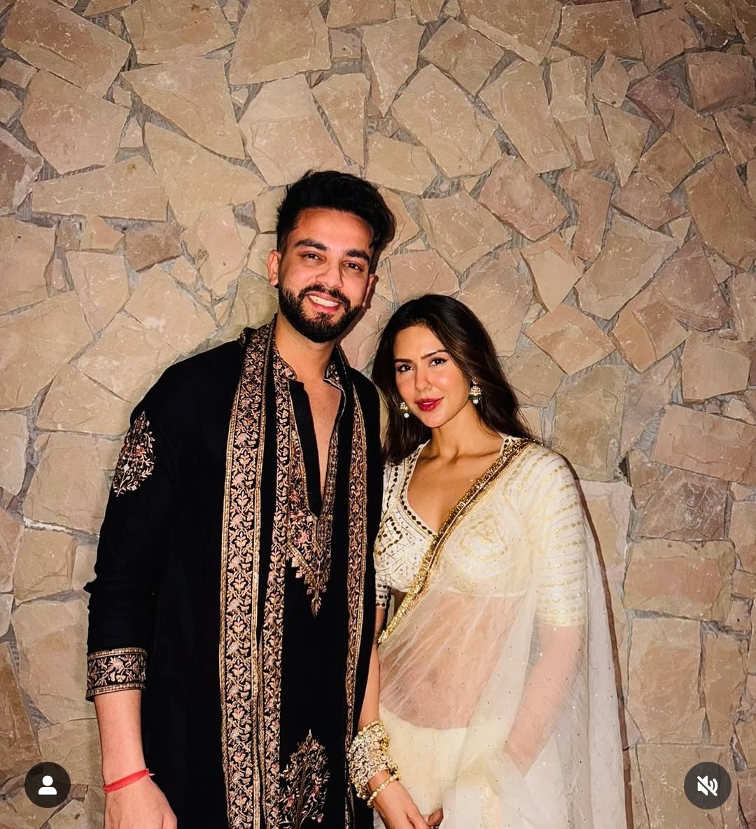 Deserving hamesha Deserving Rehta hai 🥲🥲
Aaj koi chudi todenga 😭😭
#ElvishArmy #ElvishYadav