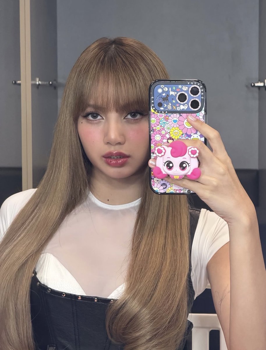 iSTARJEN's tweet image. el face card que se cargan las gemelas, mames we perfectas