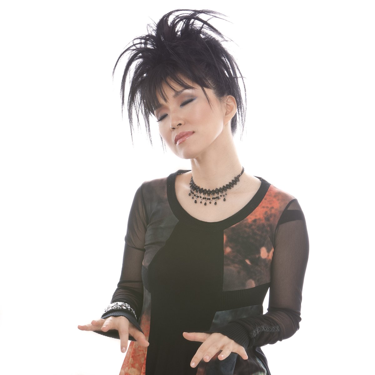 TheJazzKitchen's tweet photo. International piano sensation Keiko Matsui returns with her new album, Euphoria! 🎹
She tops the Billboard chart with a unique blend of jazz, new age, and global rhythms. Experience the acclaimed master composer live.
��� Oct 31 &amp; Nov 1
Get tickets now!
https://t.co/owRSmEgkw4 https://t.co/4F2XOoH0VK