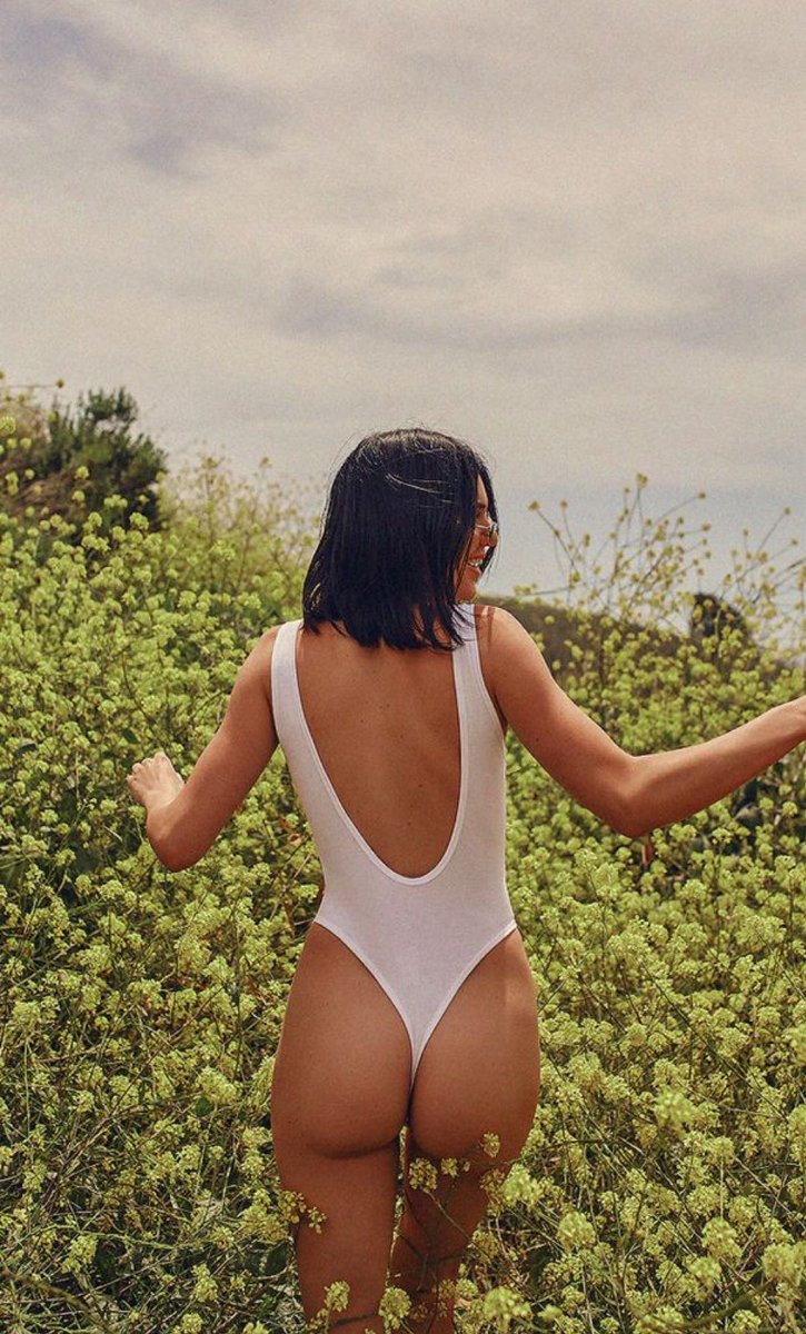 G39QvqKW0AEf35B?format=jpg&name=medium