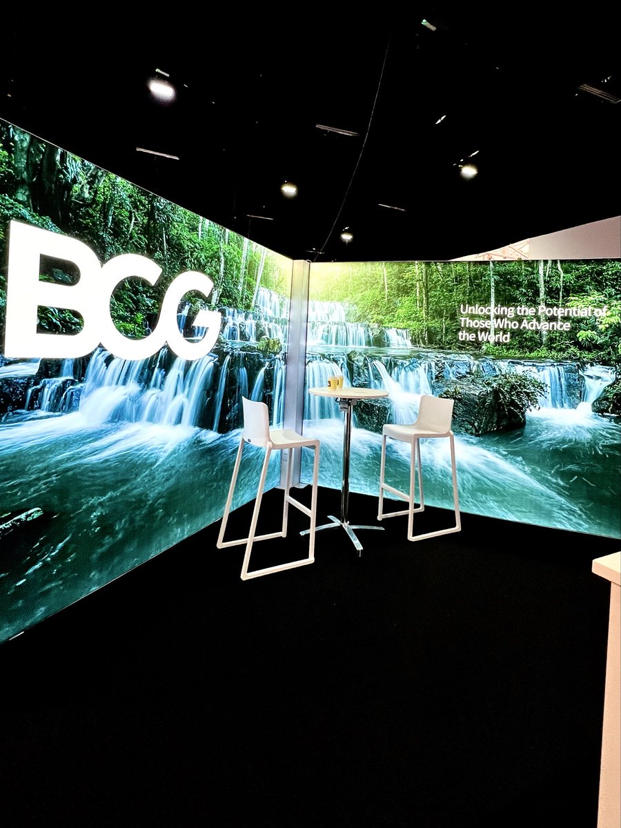 reggie_james_'s tweet image. Blockchain is quietly becoming the invisible infrastructure of the digital economy.

Great day meeting some excellent contacts and learning at  @LDN_Blockchain 

linkedin.com/posts/reggieja…

#ldn_blockchain #crypto #gtm #web3 @StandWCrypto_UK @CML_LDN #dnmm #digitalclarity #ai #vibe