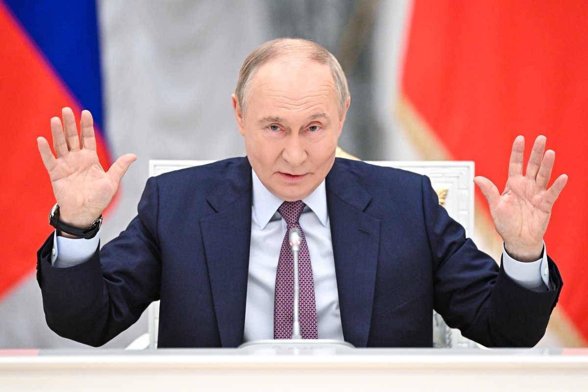 Avrupa Birliği, Rusya'ya klozet ihracatını yasakladı.

Putin:  "Klozetlerin satın alınmasının iptali pahalıya mal olacak."