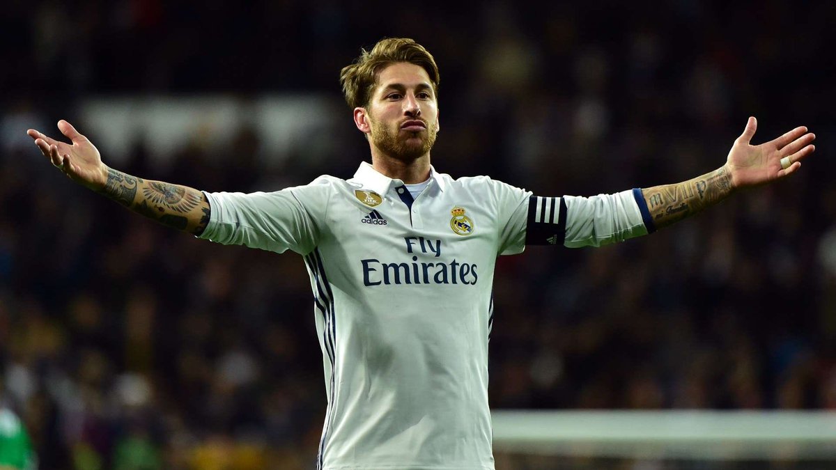 Mario___RM's tweet photo. Elige a uno en su PRIME para ser titular en El Clásico. https://t.co/rYXnfwV9UK