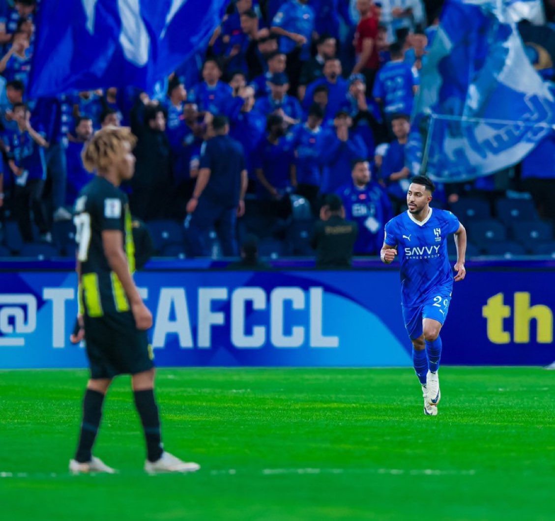 🚨🚨🚨🚨🚨🚨🚨🚨🚨 تاريخيًا!!!!!

الاسطورة سالم الدوسري هو الهداف التاريخي لـ الهلال أمام الإتحاد تاريخيًا في جميع المسابقات — 12 هدف

بـالتخصص! 😱😱😱😱💙💙💙💙💙💙💙💙