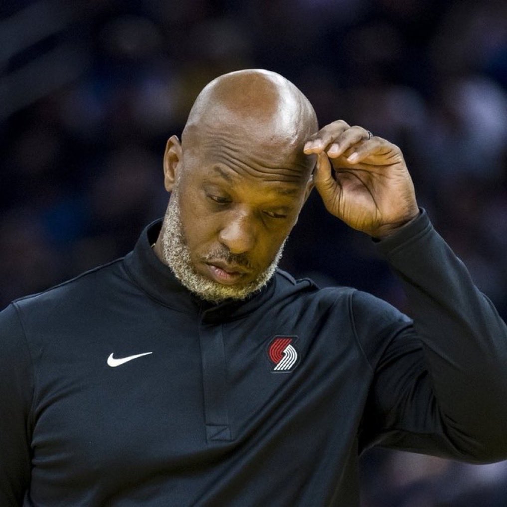 Media_FrenchRap's tweet photo. Communiqué officiel de la NBA :

Chauncey Billups et Terry Rozier doivent quitter leur équipe immédiatement ❌ https://t.co/vEkvPwrE9i