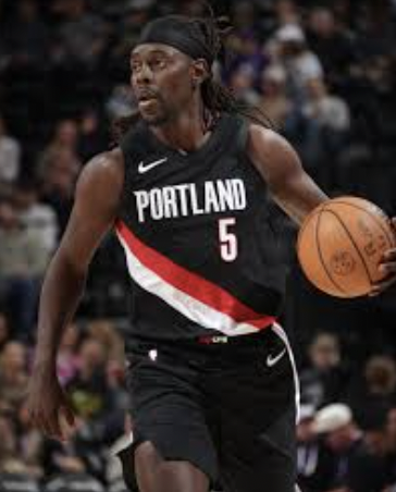 77Blazers's tweet photo. October 22, 2025 - During the @trailblazers opening game loss to the @Timberwolves, @Jrue_Holiday11 became the 398th All-Time #Blazers player when announced as a starter.

 #YangHansen became the 399th player when he entered the game in the first quarter and, when #BlakeWesley entered a minute later, he became the 400th All-time player.

#RipCity #ThisDateinBlazersHistory